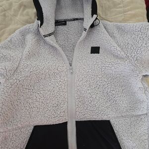 Under Armour Women's White and Black Sherpa Jacket